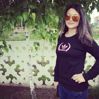 Ками Шуланова