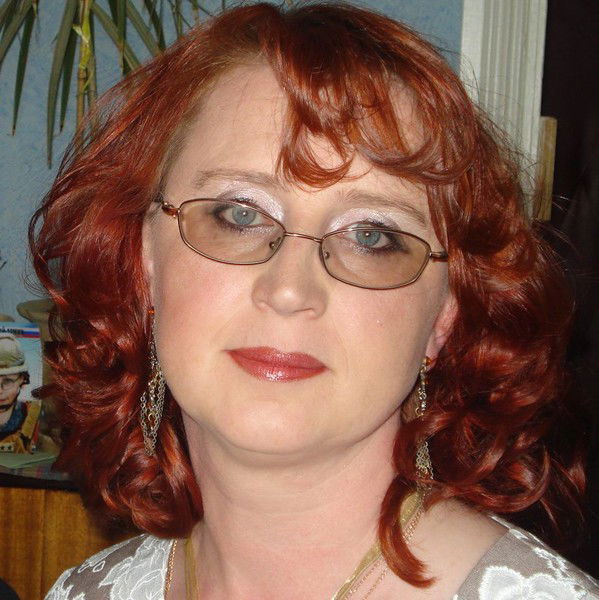 Елена Рослякова