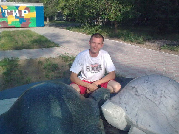 Максим Якушенко