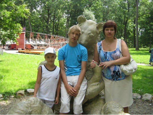 Елена Елена