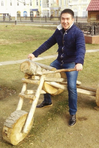 Данияр Утепов