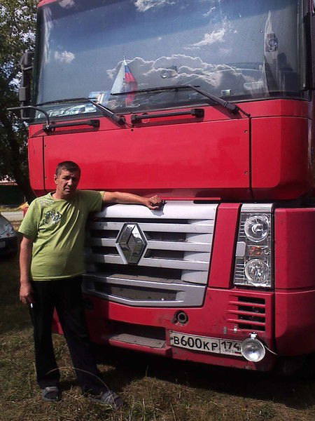 Владимир Кожарин