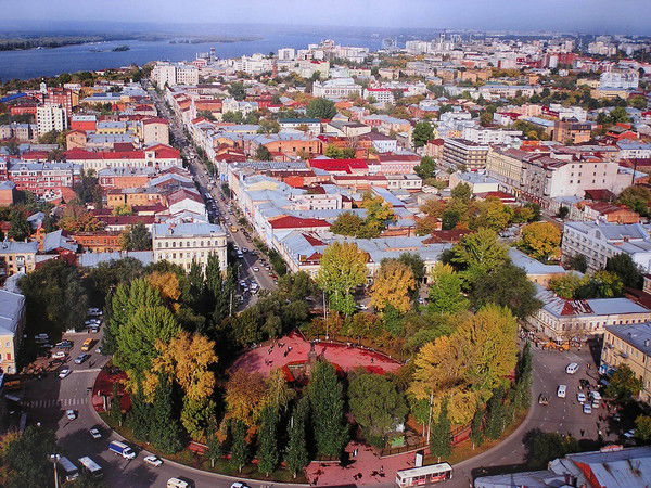 Константин Емельянов