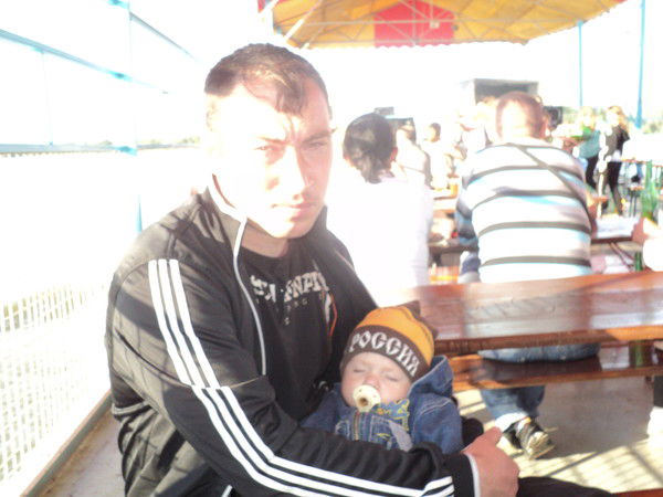 Леонов Максим