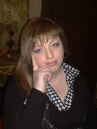 Юля Худолей