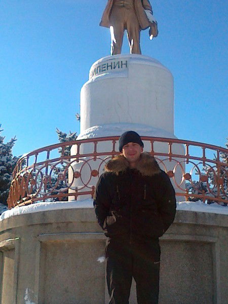 Анатолий Феронов