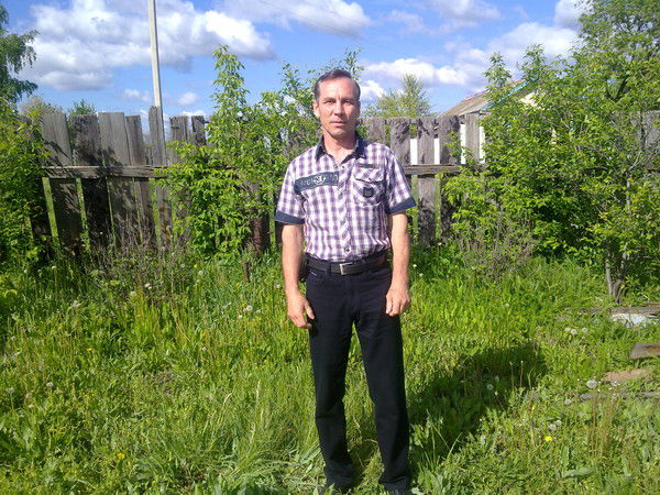 Дмитрий Шарипов