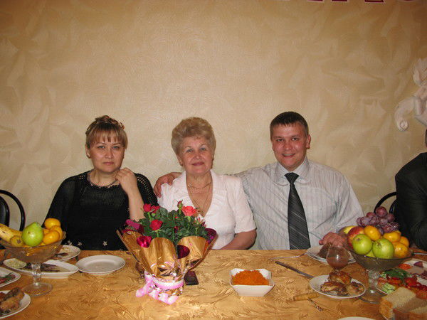 Разина Ахунова