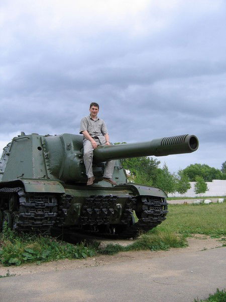 Алексей Иванов