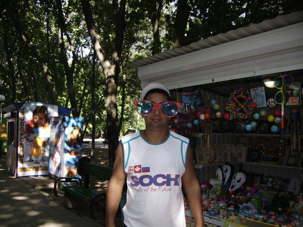 Ойбек Алломович