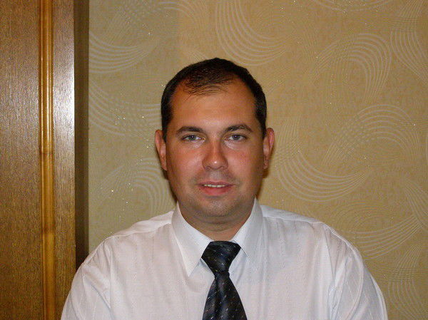 Дмитрий Старченков