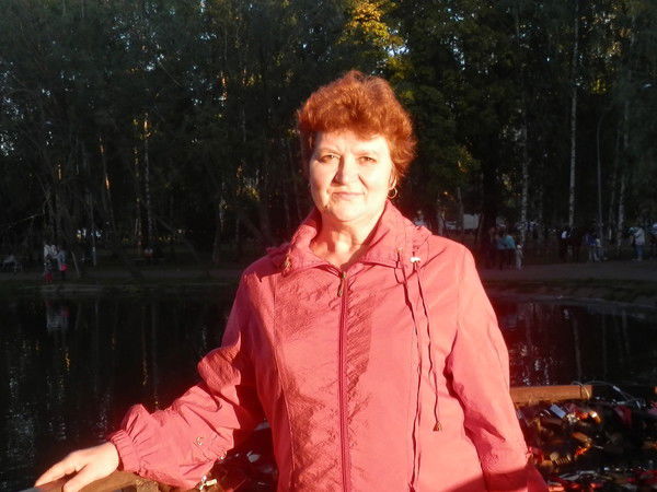 Любовь Владимировна Каракова (Трофимова)