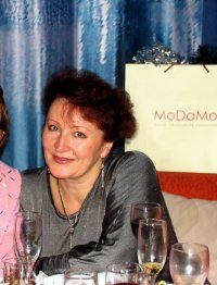 Лара Каленицкая