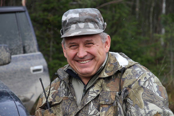 Юрий Иванов