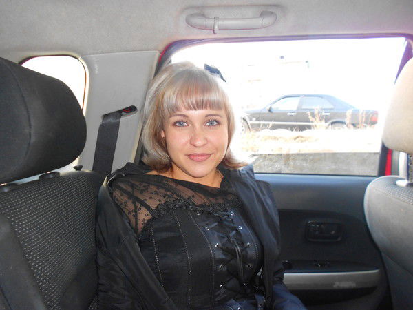 Анна Леонова