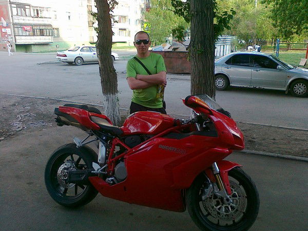 Михаил Хусаинов