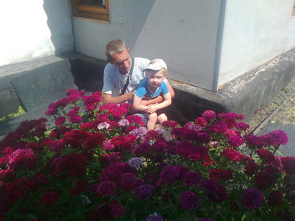 Юрий Иванов