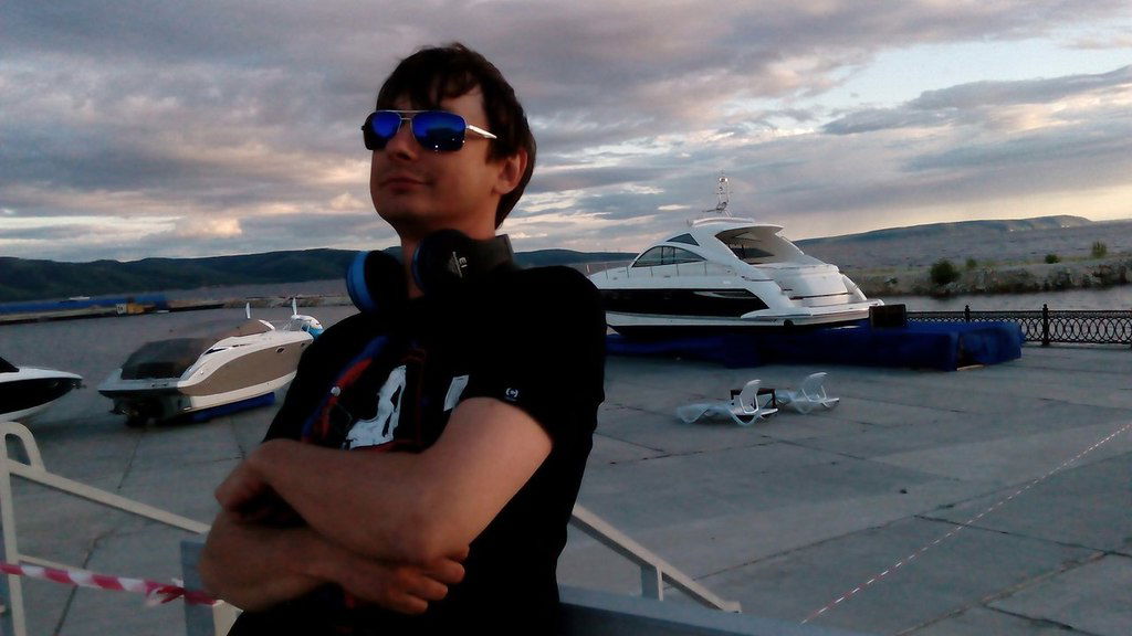 Максим Никитенков