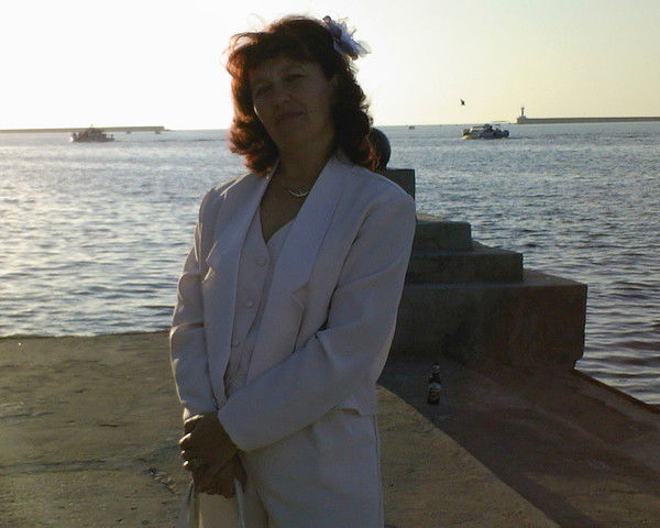 Елена Пластинина