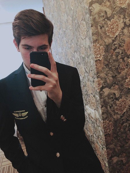 Максим Никитин