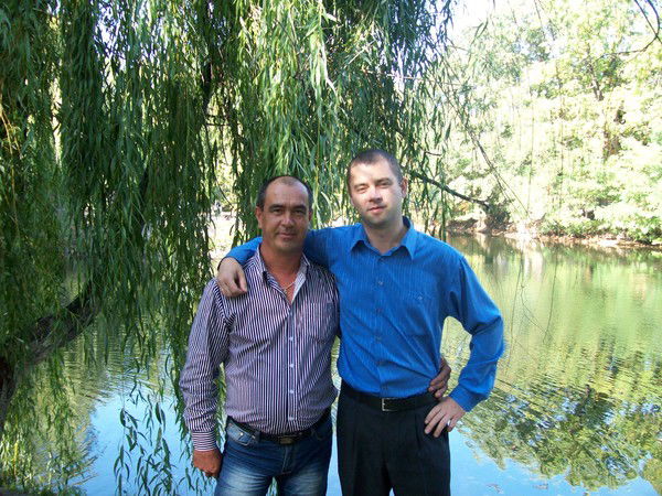 Эдуард Молбигаров