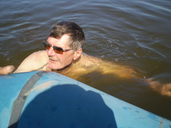 Виктор Комиссаров