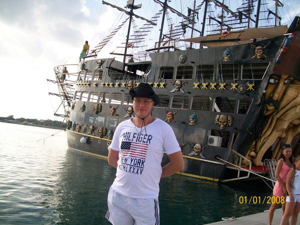 Сергей Медведев