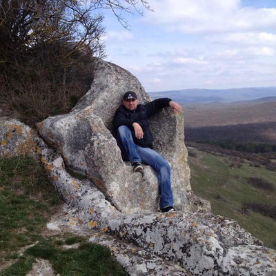 Виталий Букач