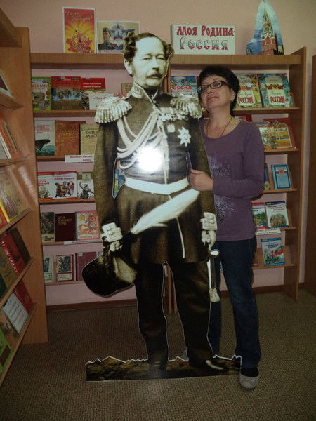 Нина Хализова