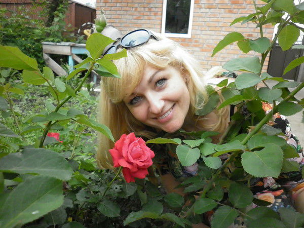 Юля Глущенко