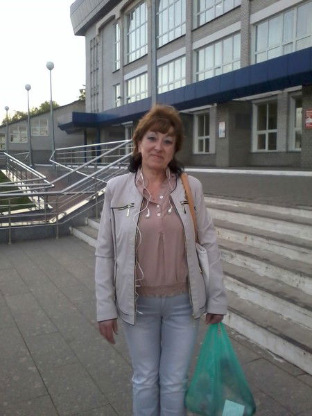 Элена Елена