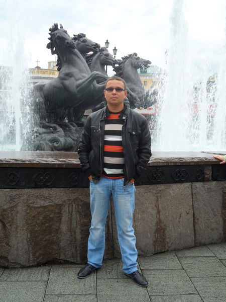 Максим Асеев