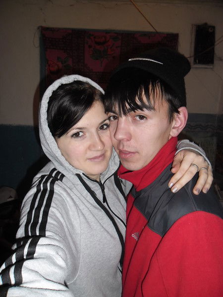 ...v@dy@... .........