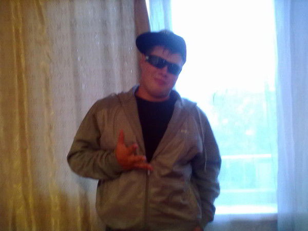 Юра Константинов