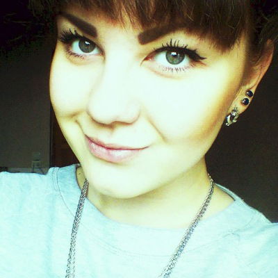 Лера Сафонова