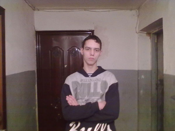 Толя Котиков