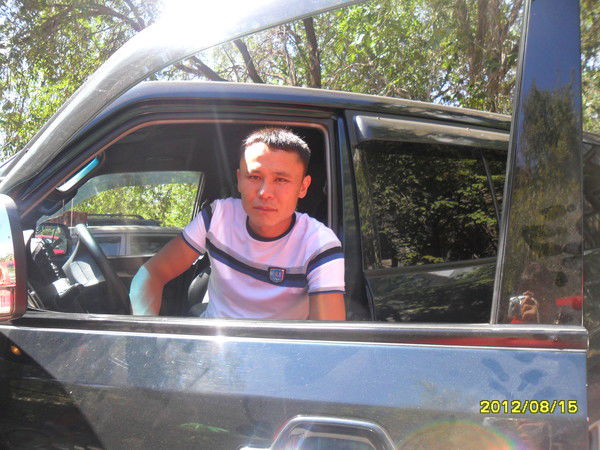 Ернар Жасауов