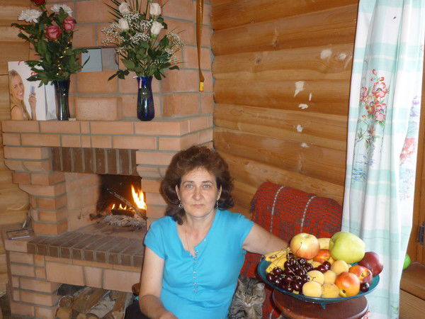 Мокшанцева Лариса