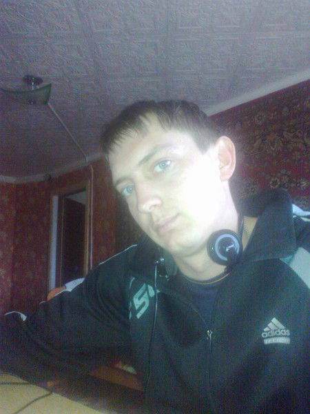 Роман Довнар