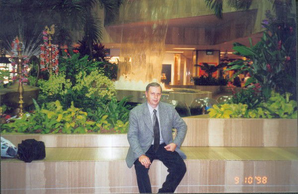 Виктор Петушенко