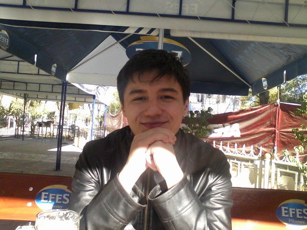 Руслан Шарипов