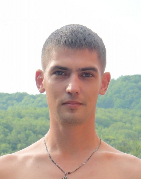 Александр Пономарёв