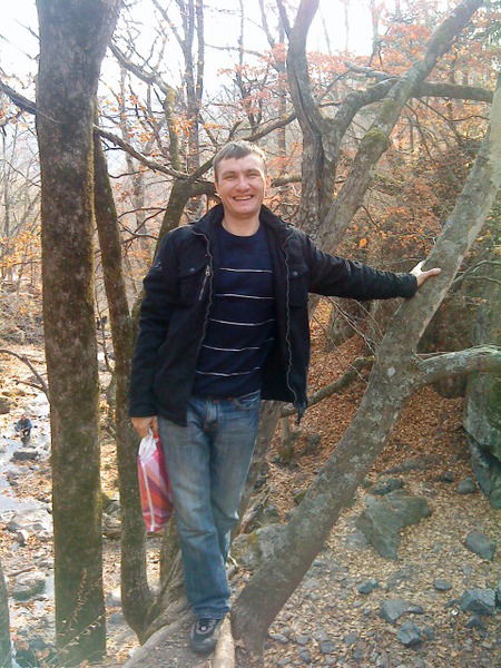 Андрей Белов