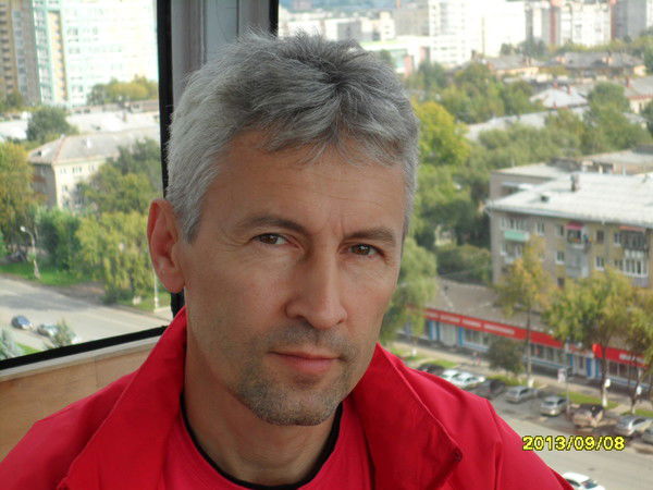 Олег Мараков