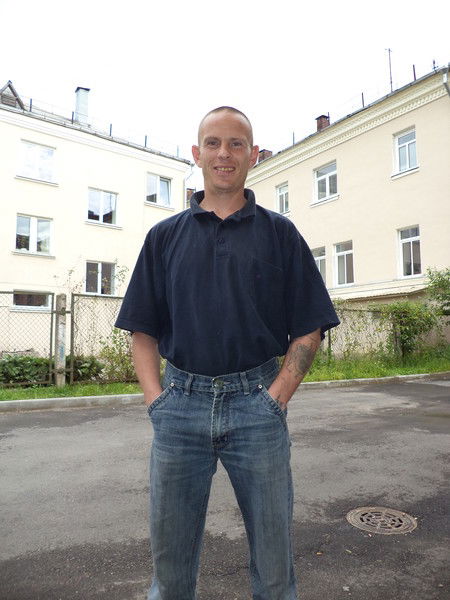 Роман Кикен