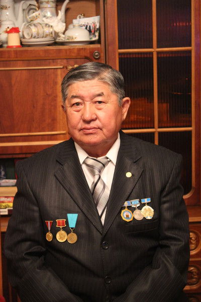 Буркит Бекбулатов