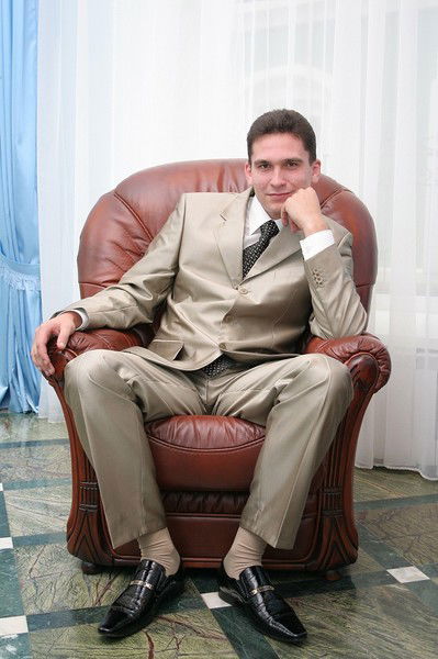 Александр Николаев