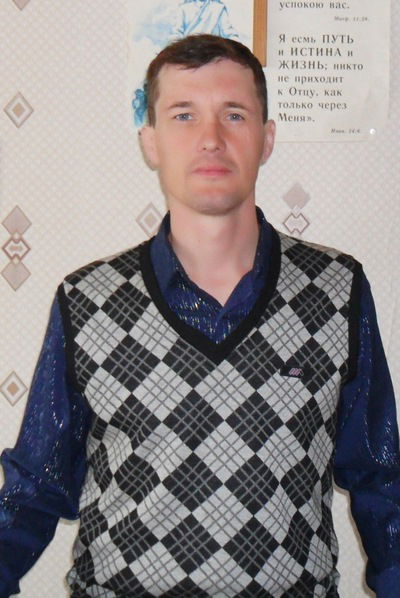 Евгений Ларин