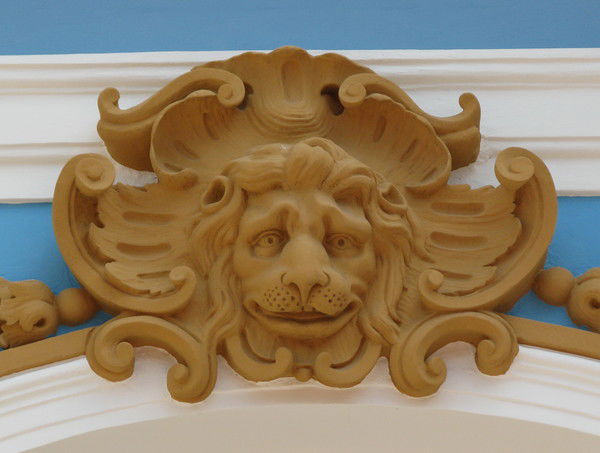 Евгений Ларин