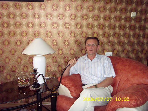 Игорь Мельников